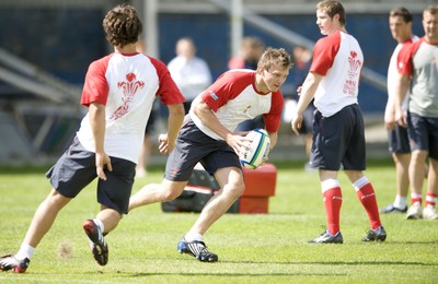 04.06.08 - Wales Under 20 Rugby Training - Dan Biggar in action during training. 