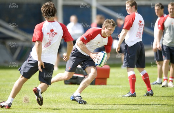 04.06.08 - Wales Under 20 Rugby Training - Dan Biggar in action during training. 