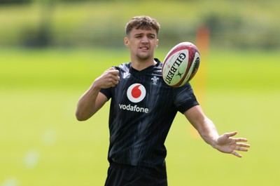 090626 - Wales U20 Rugby Training - Dylan Scott during a training session ahead of the U20 World Cup in Georgia