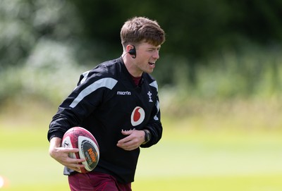 090626 - Wales U20 Rugby Training - Ned Partridge during a training session ahead of the U20 World Cup in Georgia