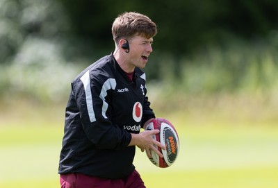 090626 - Wales U20 Rugby Training - Ned Partridge during a training session ahead of the U20 World Cup in Georgia