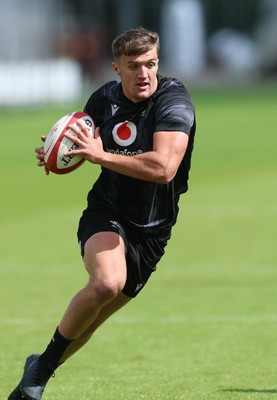 090626 - Wales U20 Rugby Training - Dylan Scott during a training session ahead of the U20 World Cup in Georgia