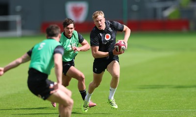 090626 - Wales U20 Rugby Training - Lewis Edwards during a training session ahead of the U20 World Cup in Georgia