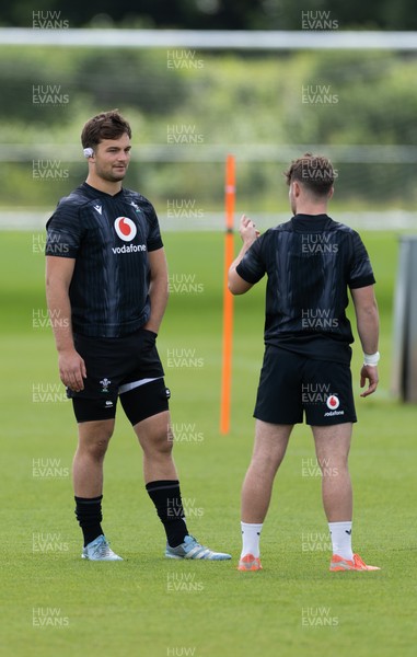 090626 - Wales U20 Rugby Training - Deian Gwynne and Steff Jac Jones during a training session ahead of the U20 World Cup in Georgia