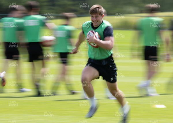 090626 - Wales U20 Rugby Training - Steffan Emmanuel during a training session ahead of the U20 World Cup in Georgia