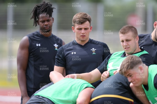 150618 - Wales U20 Training Session - Max Williams and Lennon Greggains during training ahead of the match against Italy