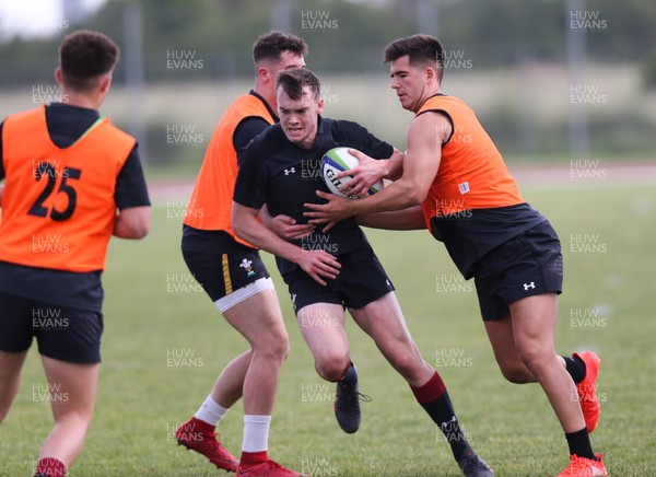 290518 - Wales U20 Runout - Cai Evans during training runout ahead of the team's first match in the World Rugby U20 Championship against Australia