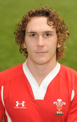 01.02.10 - Wales Rugby Under 20 squad James Loxton 