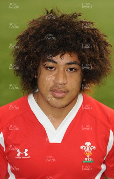 01.02.10 - Wales Rugby Under 20 squad Toby Faletau 
