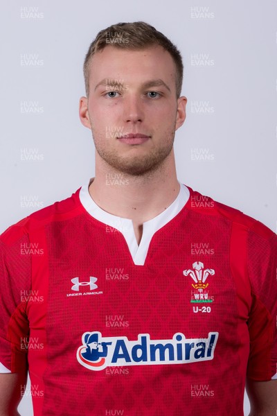 270120 - Wales U20 Squad Portraits - Rhys Thomas