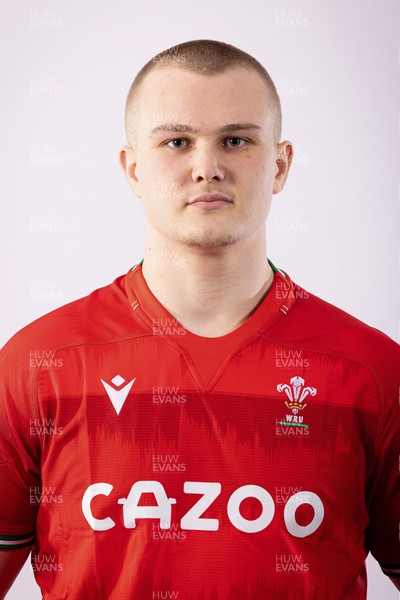 270123 - Wales U20 Squad Portraits - Freddie Chapman