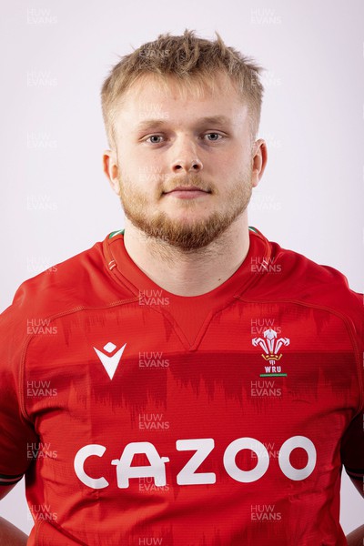 270123 - Wales U20 Squad Portraits - Lewis Morgan