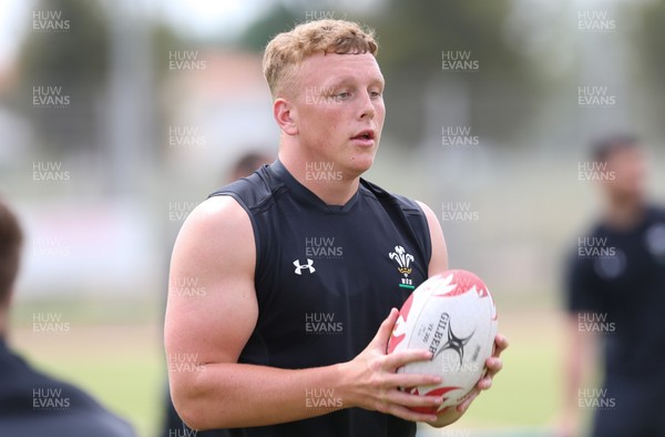 270518 - Wales U20 Squad Training session - Ben Fry during a training session ahead of the opening match of the World Rugby U20 Championship