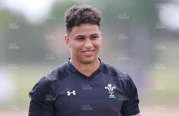 270518 - Wales U20 Squad Training session - Dan Davis during a training session ahead of the opening match of the World Rugby U20 Championship