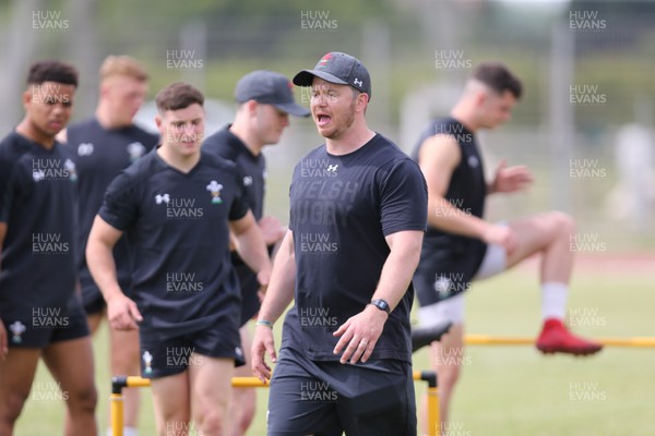 270518 - Wales U20 Training session - Rhodri Williams, s and c coach ahead of their first match in the World Rugby U20 Championship
