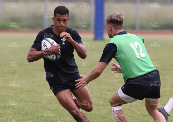 280518 - Wales U20 Squad Training session - Rio Dyer during a training session ahead of the opening match of the World Rugby U20 Championship