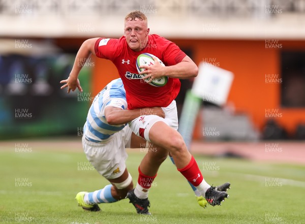120618 -  Wales U20 v Argentina U20, World Rugby U20 Championship, 5th Place Semi Final - Ben Fry of Wales charges forward