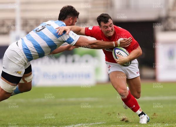 120618 -  Wales U20 v Argentina U20, World Rugby U20 Championship, 5th Place Semi Final - Ryan Conbeer of Wales takes on Lucas Paulos of Argentina