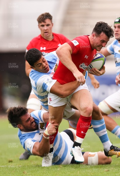 120618 -  Wales U20 v Argentina U20, World Rugby U20 Championship, 5th Place Semi Final - Ryan Conbeer of Wales takes on Lucas Paulos of Argentina and Santiago Chocobares of Argentina