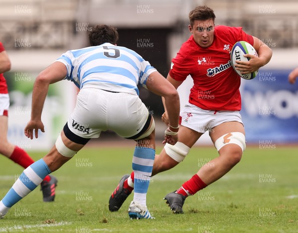 120618 -  Wales U20 v Argentina U20, World Rugby U20 Championship, 5th Place Semi Final - Taine Basham of Wales takes on Lucas Paulos of Argentina
