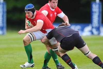 13.05.10 - Wales Under 20 v England Regional Acadamies XV  Wales' James King tries to get through 