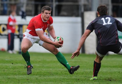 13.05.10 - Wales Under 20 v England Regional Academies XV  Wales' Scott Williams looks for a way through 