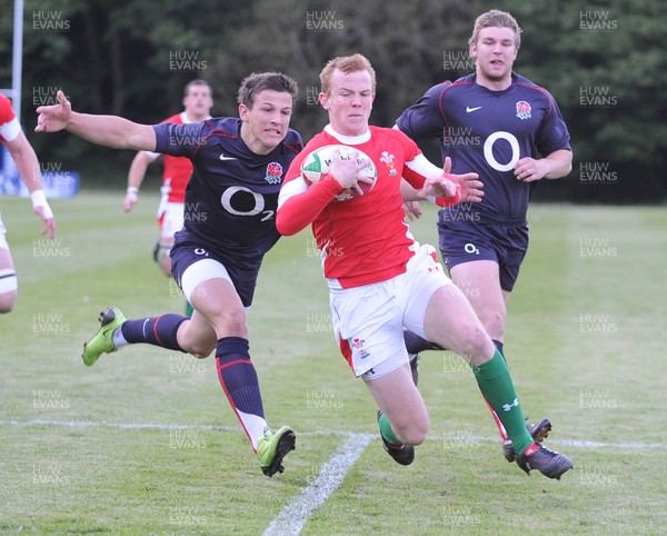 13.05.10 - Wales Under 20 v England Regional Acadamies XV  Wales Dan Fish scores try 