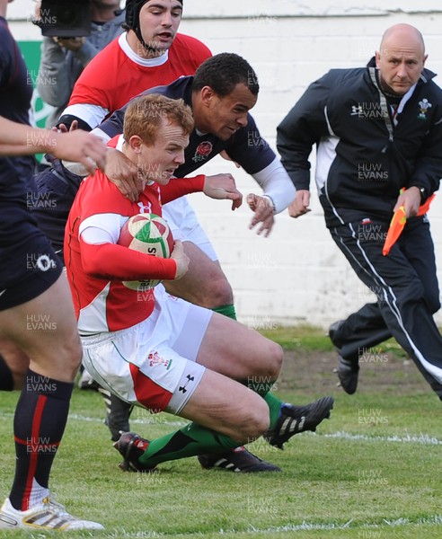 13.05.10 - Wales Under 20 v England Regional Acadamies XV  Wales Dan Fish scores second try 
