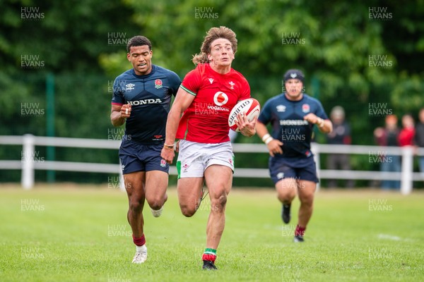 060625 - Wales U20 v England U20 - U20 World Championship Warm Up - Aidan Boshoff of Wales