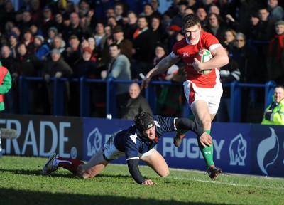26.02.10 - Six Nations Under 20 Championship, Wales Under 20 v France Under 20 Wales' Scott Williams breaks through on his way to score a try 