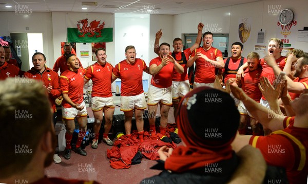 270216 - Wales Under 20 v France Under 20 - Under 20 Six Nations 2016 -Wales players celebrate in the dressing room