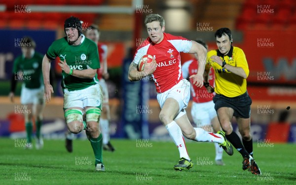 11.03.11 - Wales Under 20 v Ireland Under 20 - Under 20 Six Nations - Owen Williams of Wales runs in to score try. 