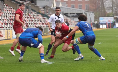 150326 - Wales v Italy, U20 Six Nations 2026 - Sion Davies of Wales breaks for the line