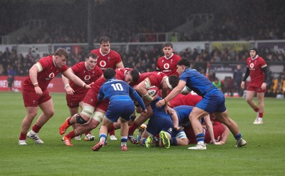 150326 - Wales v Italy, U20 Six Nations 2026 - Wales drive for the line