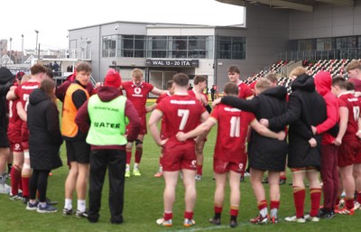 150326 - Wales v Italy, U20 Six Nations 2026 - The Wales team show the disappointment at the end of the match