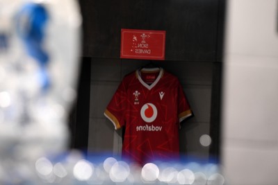 150326 - Wales U20 v Italy U20 - U20 Six Nations Championship - The Wales dressing room before the match