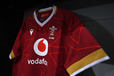 150326 - Wales U20 v Italy U20 - U20 Six Nations Championship - The Wales dressing room before the match