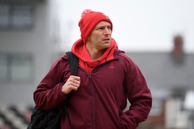 150326 - Wales U20 v Italy U20 - U20 Six Nations Championship - Wales head coach, Richard Whiffin arrives at the stadium