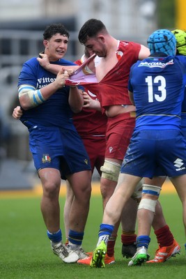 150326 - Wales U20 v Italy U20 - U20 Six Nations Championship - Both sides have confrontation as Christian Brasini of italy pulls Luke Evans of Wales’s shirt