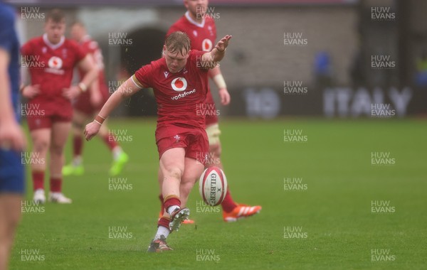 150326 - Wales v Italy, U20 Six Nations 2026 - Lloyd Lucas of Wales kicks penalty