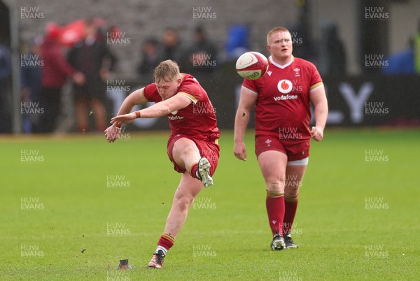 150326 - Wales v Italy, U20 Six Nations 2026 - Lloyd Lucas of Wales kicks a penalty