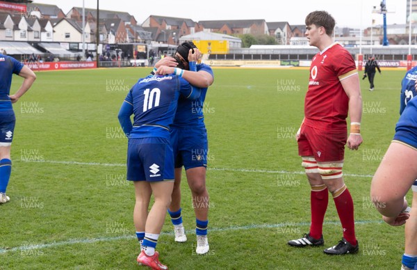 150326 - Wales v Italy, U20 Six Nations 2026 - Italy players celebrate at the end of the match