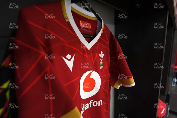 150326 - Wales U20 v Italy U20 - U20 Six Nations Championship - The Wales dressing room before the match