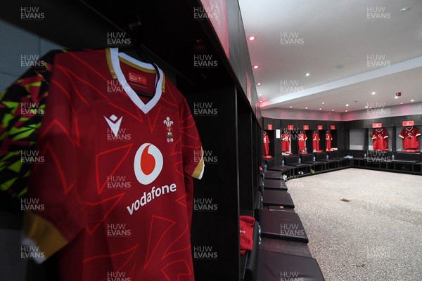 150326 - Wales U20 v Italy U20 - U20 Six Nations Championship - The Wales dressing room before the match