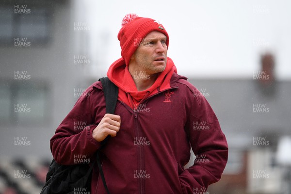 150326 - Wales U20 v Italy U20 - U20 Six Nations Championship - Wales head coach, Richard Whiffin arrives at the stadium