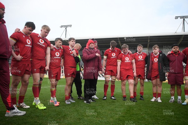 150326 - Wales U20 v Italy U20 - U20 Six Nations Championship - Wales huddle