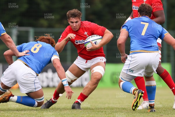 170618 - Wales U20 v Italy U20, World Rugby U20 Championship Seventh Place Play Off - Taine Basham of Wales takes on Michele Lamaro of Italy and Antoine Koffi of Italy