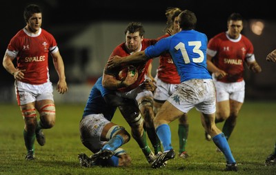 19.03.10 - Wales Under 20 v Italy Under 20 - Under 20 Six Nations 2010 - Morgan Allen of Wales. 