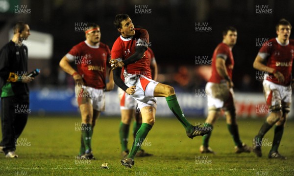 19.03.10 - Wales Under 20 v Italy Under 20 - Under 20 Six Nations 2010 - Matthew Jarvis of Wales. 