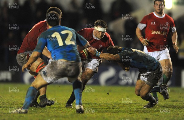 19.03.10 - Wales Under 20 v Italy Under 20 - Under 20 Six Nations 2010 - Rhys Williams of Wales. 